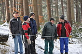 Umschneiden des neuen Maibaums und Arbeiten im Wald am 06.01.2016